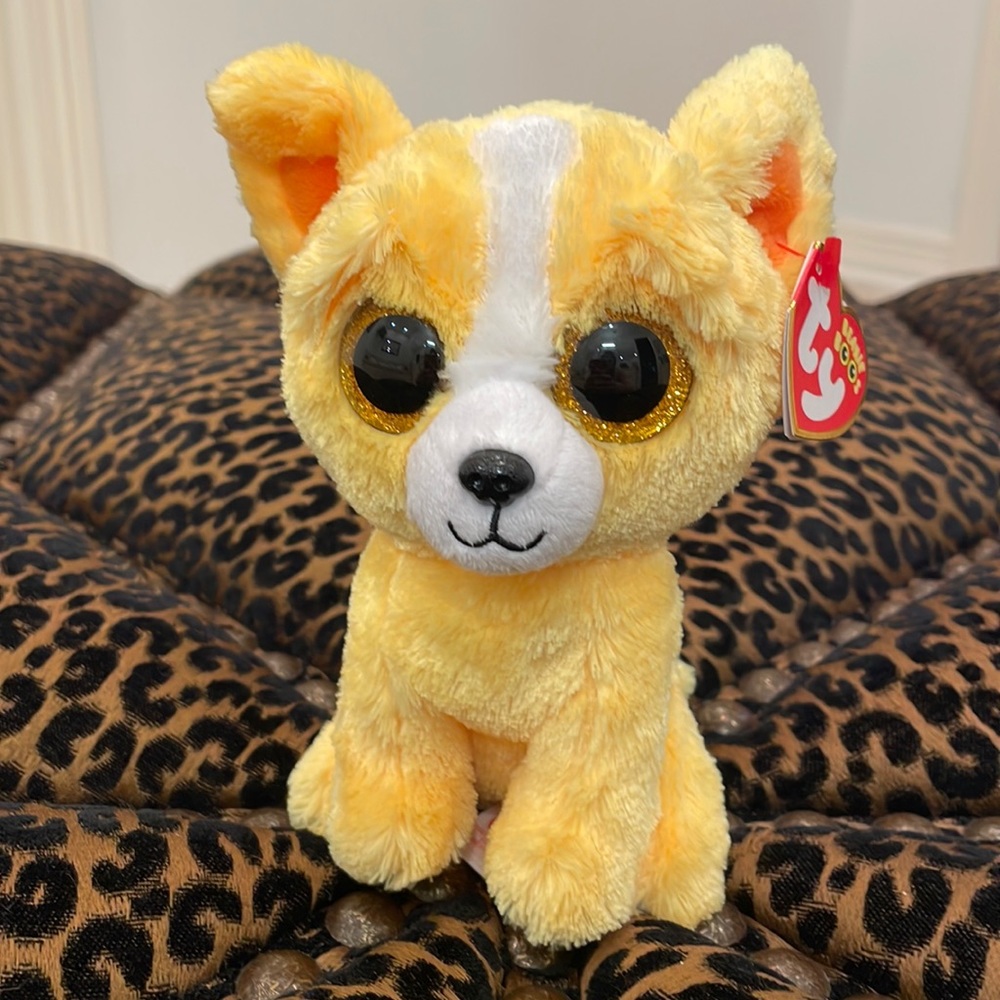 Special edition Ty yellow Chihuahua beanie boo